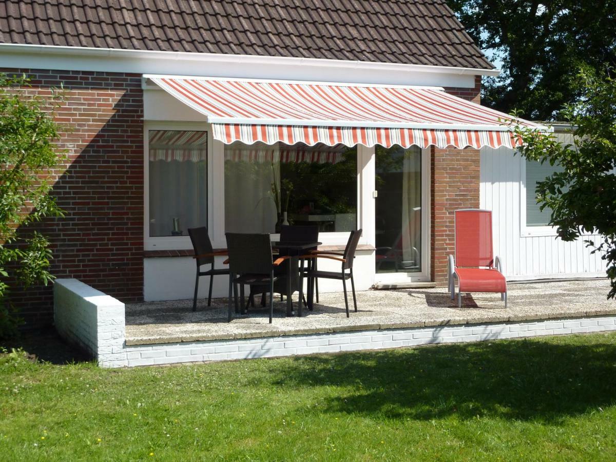 Meine-Nordsee-Fewo Езенс Екстериор снимка